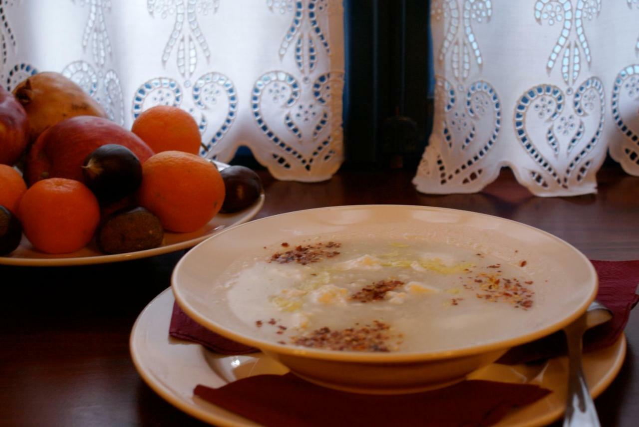 House Mitsiou Traditional Inn Arnaia Eksteriør billede